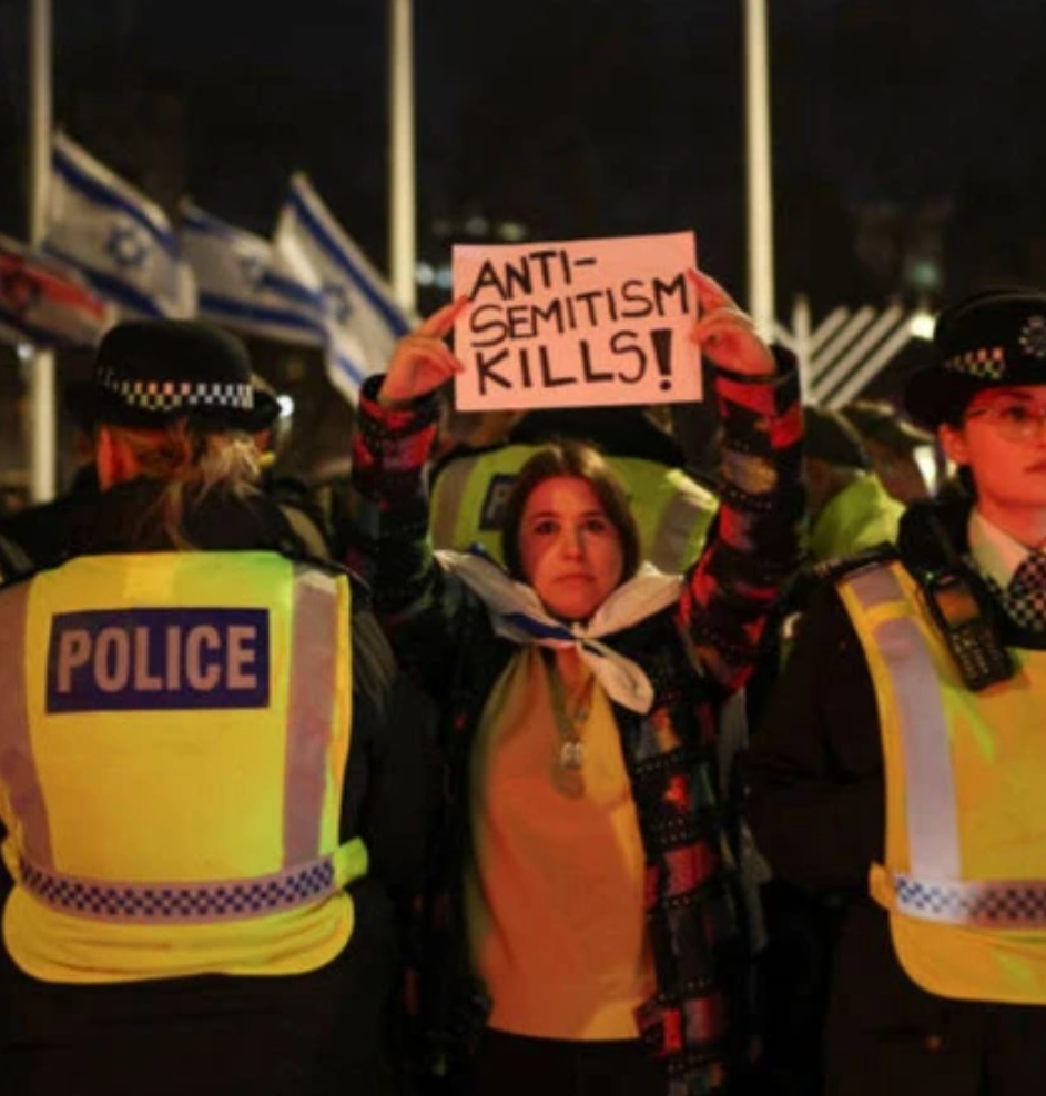 British police announce arrest of those who shout ‘Intifada’ slogans in favor of Palestine